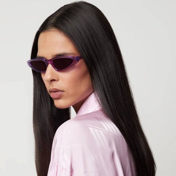 🕶️ New Celine CL40231I 81Y Sunglasses - Transparent Lilac Frame, Violet Lenses - Picture 1 of 11